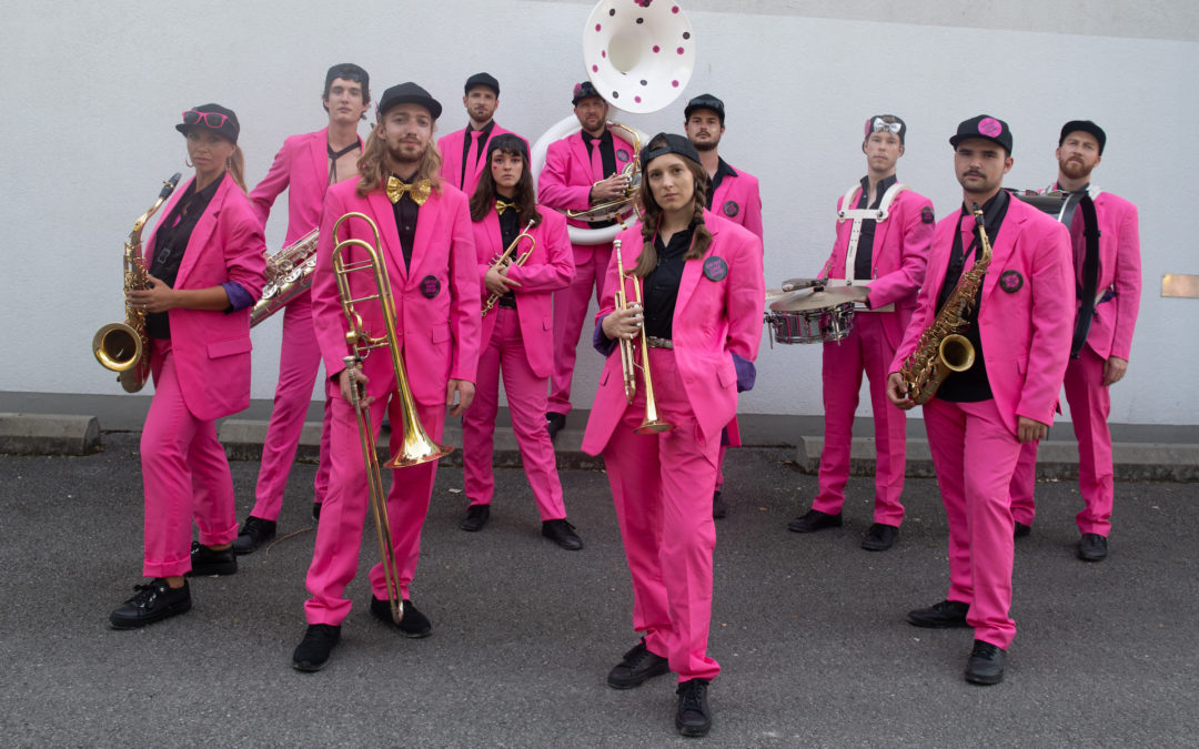 The Sneaky Funk Squad Street Band – 06.08.2023